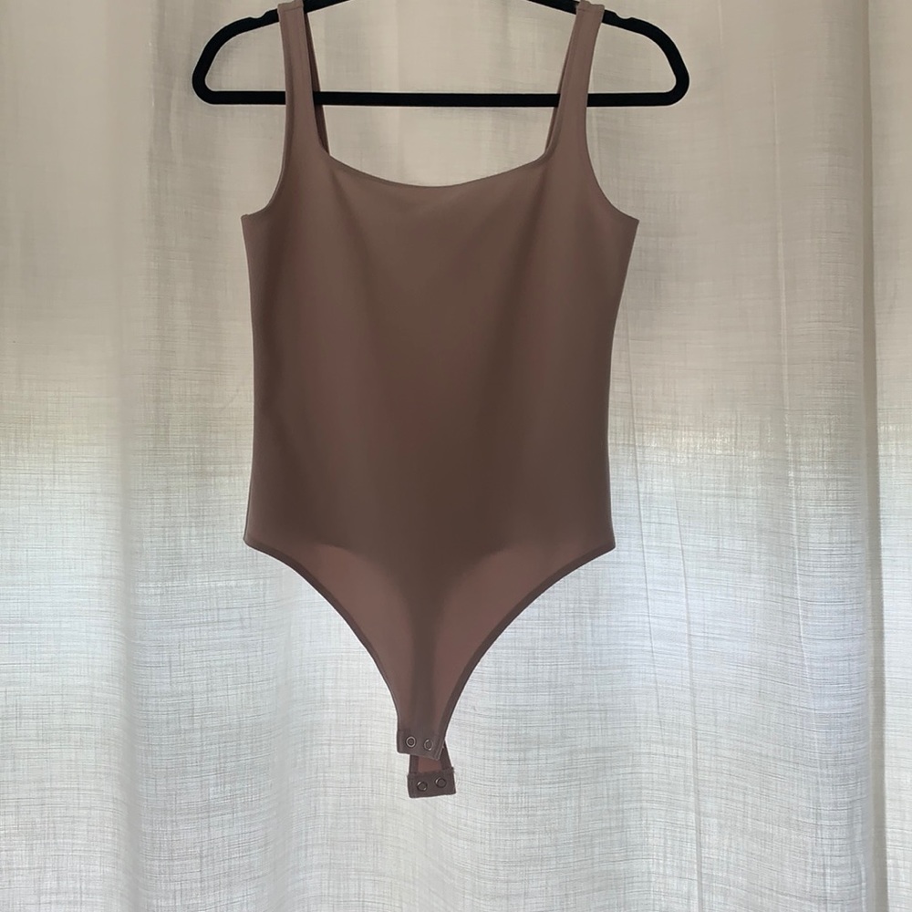 Square neckline Express bodysuit
